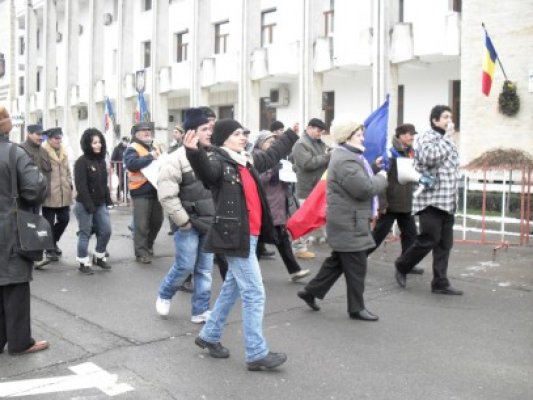 Profesorii Ioanei Purcărea au protestat de Ziua Unirii împreună cu 